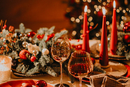 Che vino portare a cena di Natale: una bottiglia per ogni menu